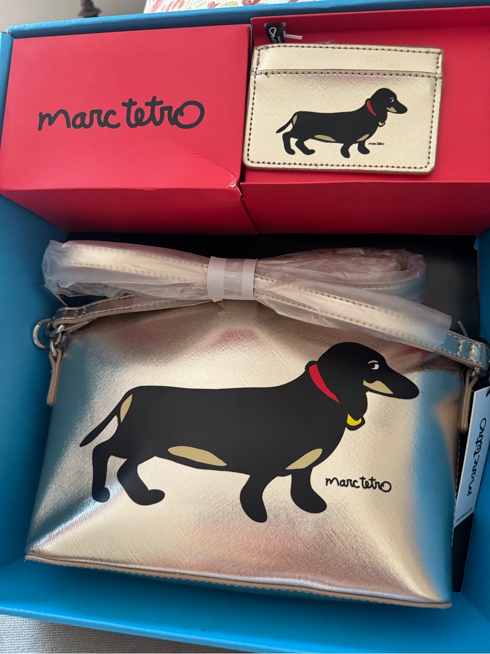 Marc Tetro Metallic Gold Dachshund Shoulder Bag and card holder rare in box